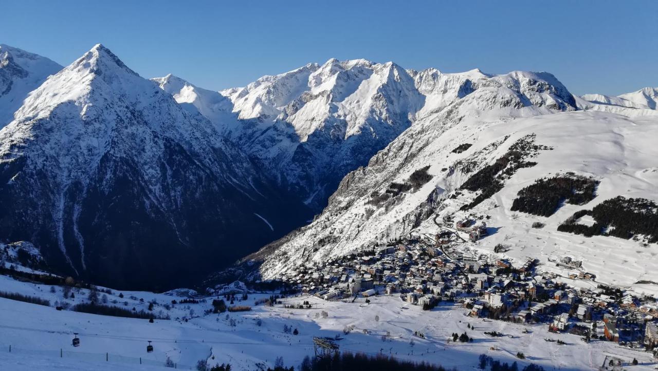 T2 Meuble Tourisme 3 Etoiles, Pied Des Pistes-parking Prive Avec Balcon Et Superbe Vue Apartment Les Deux Alpes