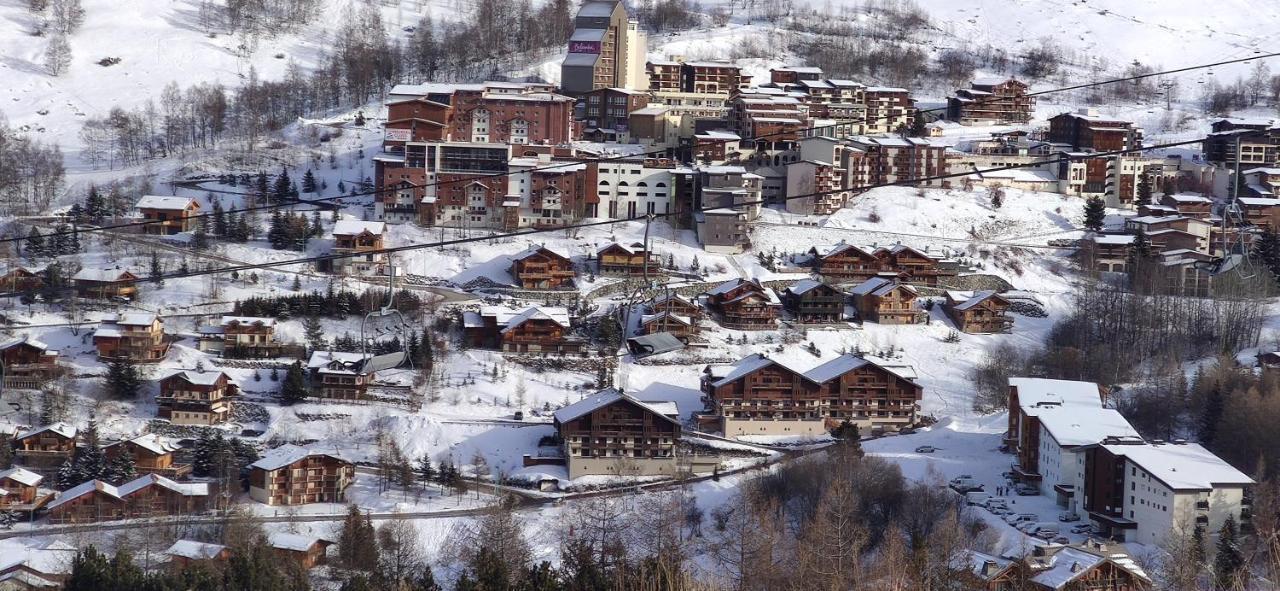 T2 Meublé Tourisme 3 étoiles Confort Linge De Lit-serviettes-ménage-parking Privé Avec Superbe Vue Et Au Pied Des Pistes Appartement Les Deux Alpes