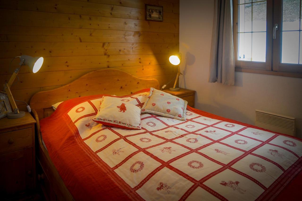 T2 Meublé Tourisme 3 étoiles Confort Linge De Lit-serviettes-ménage-parking Privé Avec Superbe Vue Et Au Pied Des Pistes Appartement